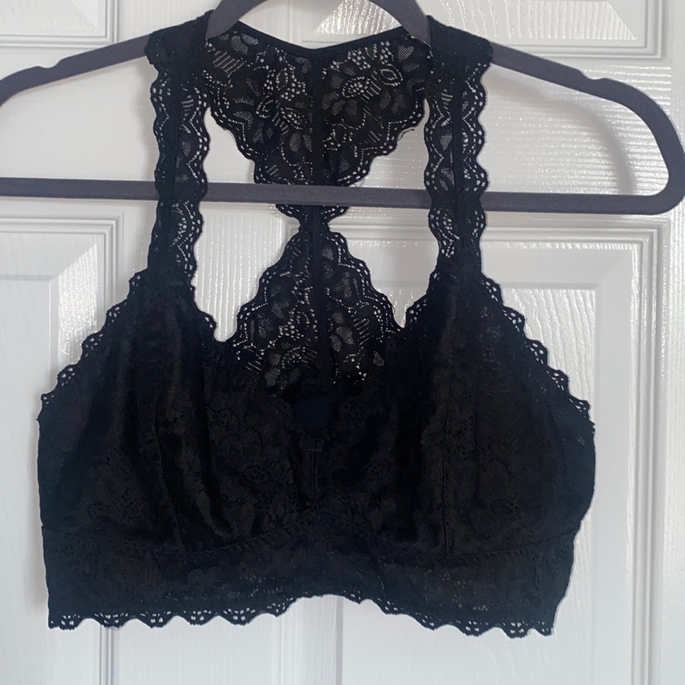 BRALETTE
